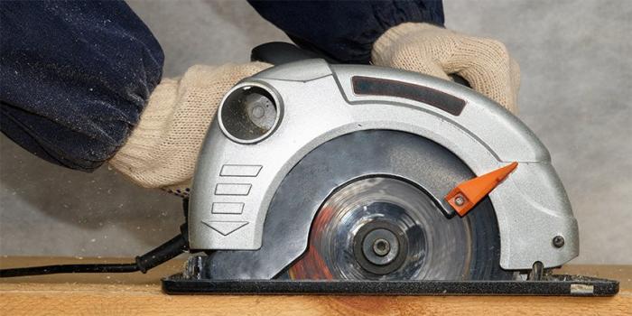 How to choose a circular saw: professional advice