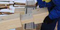 Сглобяване на къща от профилиран дървен материал сами