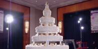 Some interesting facts about cakes The largest wedding cake in the world